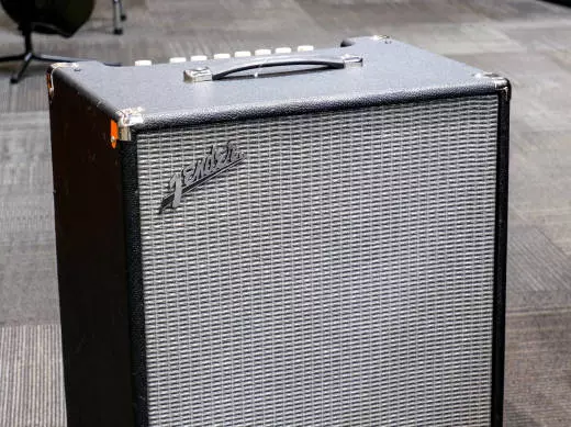 Fender - Rumble 800 Watt 2x10 Bass Combo Amp 2